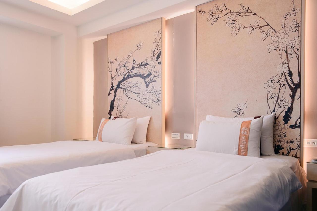 Kiwi Express Hotel - Kaohsiung Station Zewnętrze zdjęcie